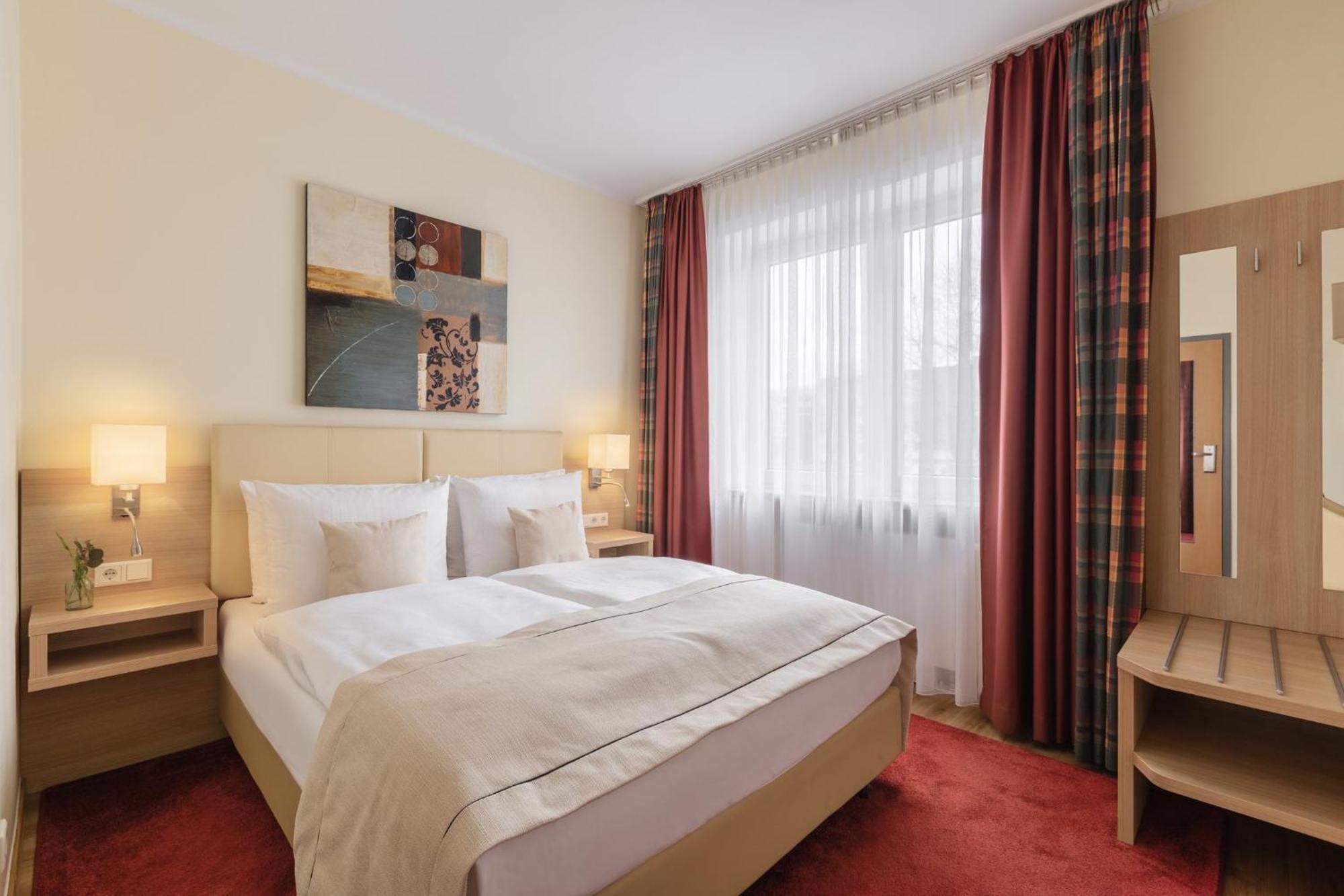 Garner Hotel Hamburg - Wandsbek Marktplatz Ngoại thất bức ảnh