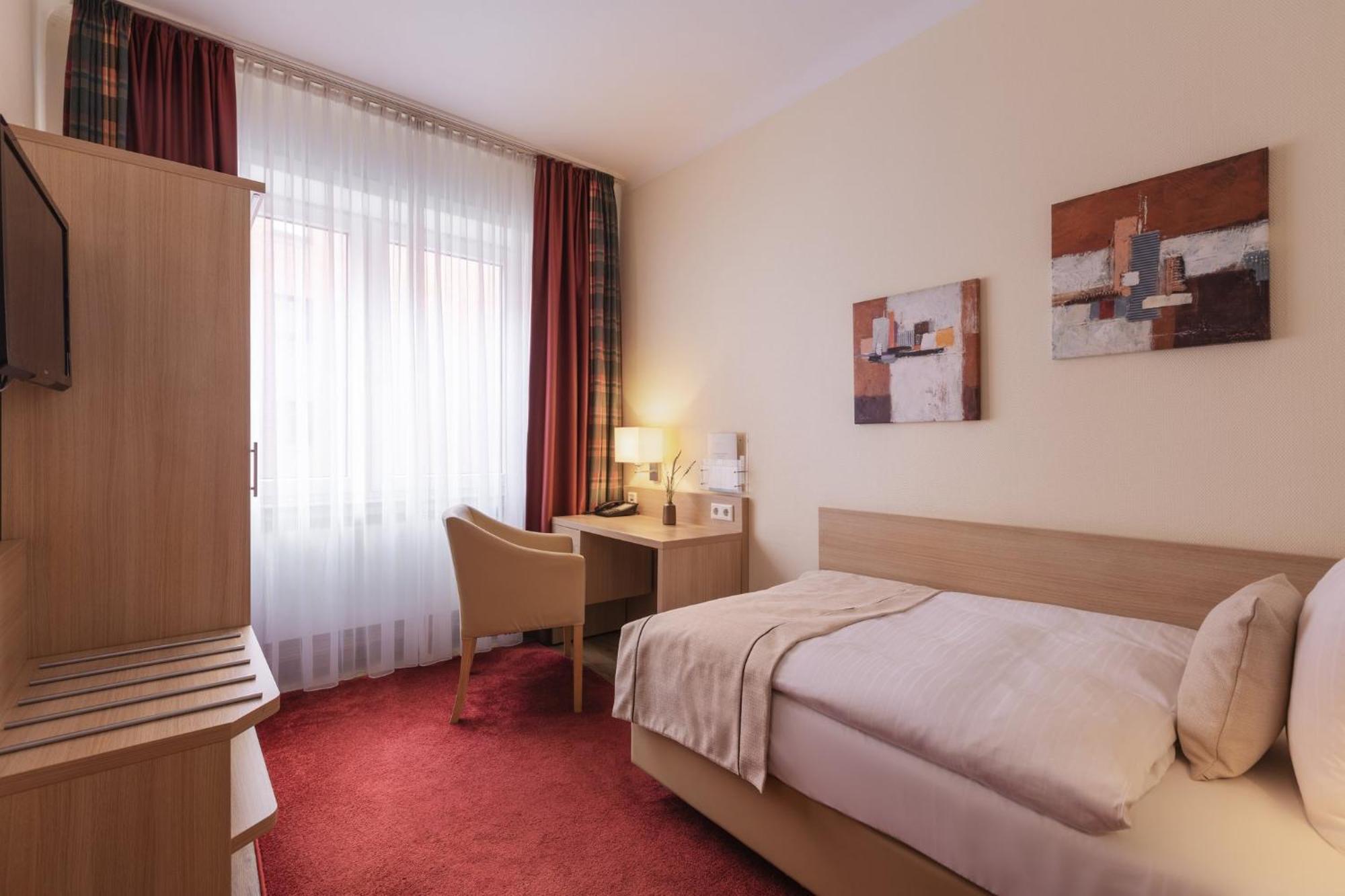 Garner Hotel Hamburg - Wandsbek Marktplatz Ngoại thất bức ảnh